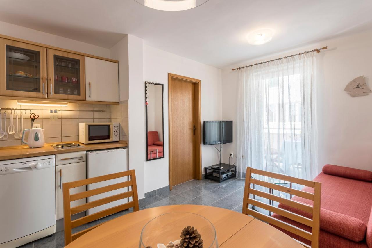 Apartment 5 Min From And Center Of Bol