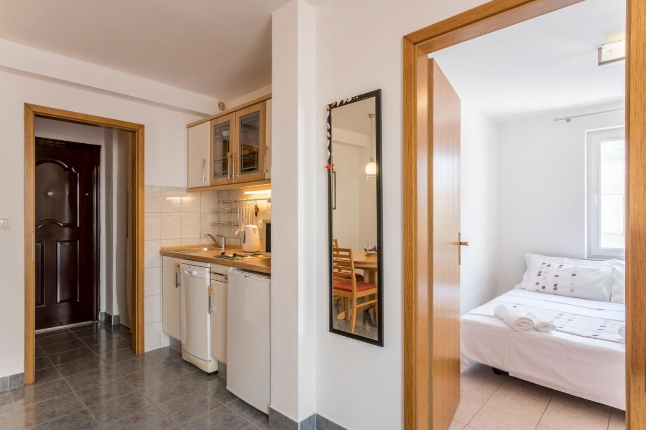 5 Min From And Center Of Apartmán *